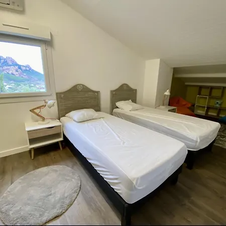 Superbe Vue Et Estérel, Neuve Pour 8-10 Personnes, Clim, Piscine Villa *