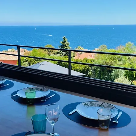 Villa Superbe Vue Et Estérel, Neuve Pour 8-10 Personnes, Clim, Piscine