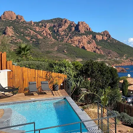 Superbe Vue Et Esterel, Neuve Pour 8-10 Personnes, Clim, Piscine Villa *