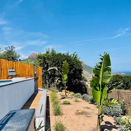Superbe Vue Et Estérel, Neuve Pour 8-10 Personnes, Clim, Piscine Villa Saint-Raphaël