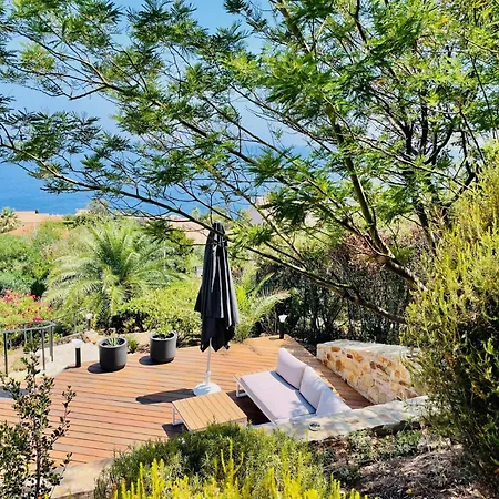 Superbe Vue Et Estérel, Neuve Pour 8-10 Personnes, Clim, Piscine Villa